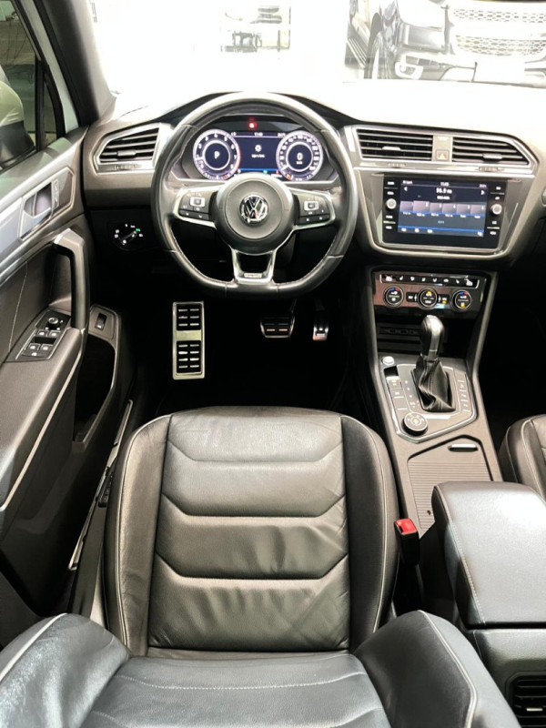 VOLKSWAGEN Tiguan 2.0 350 TSI TOTAL FLEX ALLSPACE R-LINE 4-MOTION TURBO AUTOMÁTICO DSG