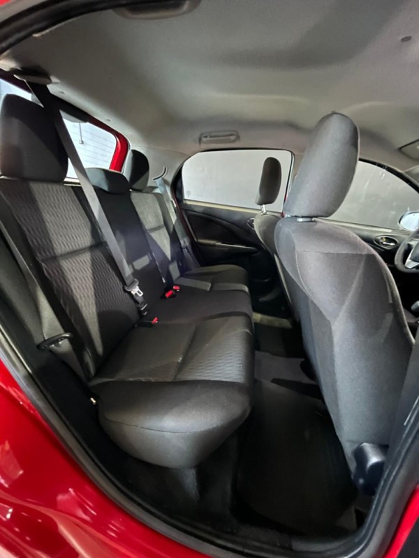 TOYOTA Etios Hatch 1.3 16V 4P FLEX X