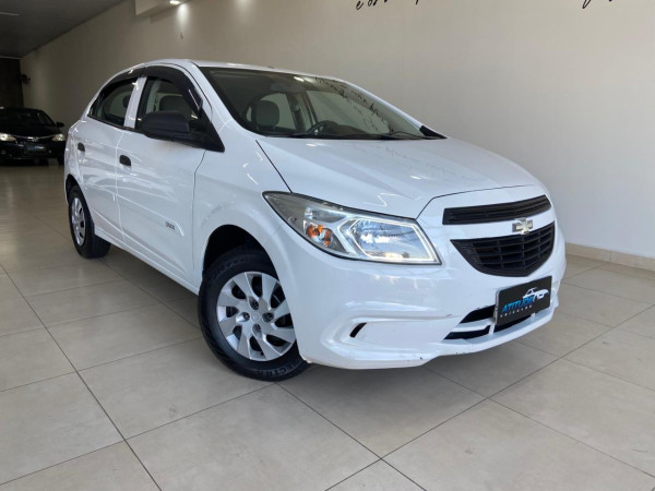 CHEVROLET Onix Hatch 1.0 4P FLEX LS