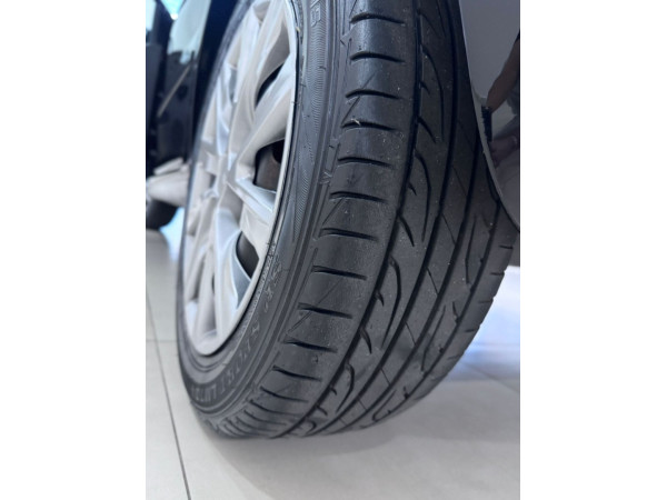 VOLKSWAGEN Fox 1.0