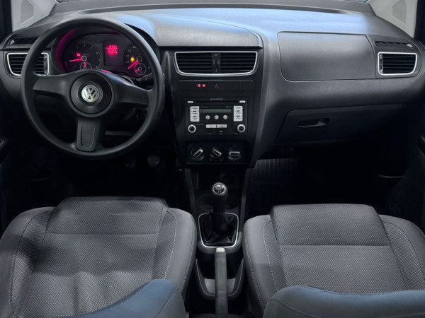 VOLKSWAGEN Fox 1.0