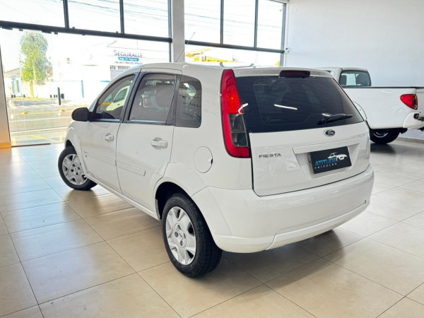 FORD Fiesta Hatch 1.6