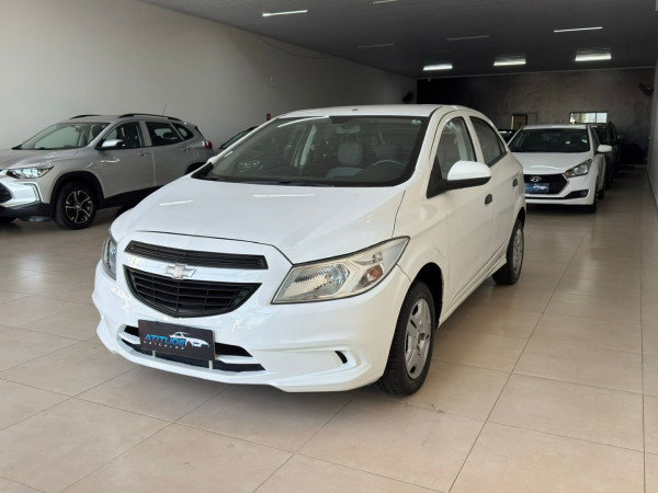 CHEVROLET Onix Hatch 1.0 4P FLEX LS