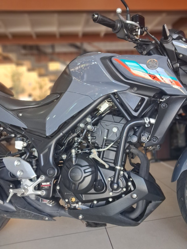 YAMAHA MT-03 300 ABS