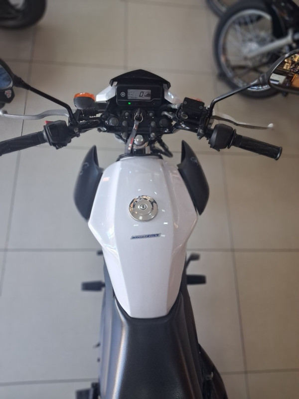 YAMAHA Factor 150 ED