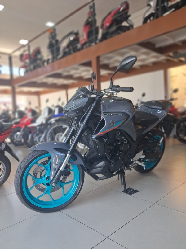 YAMAHA MT-03 300 ABS