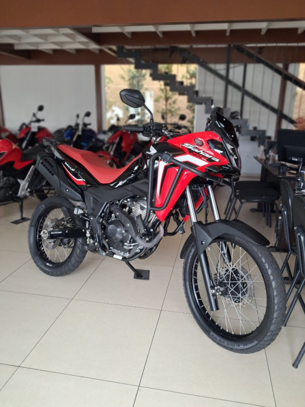 XRE 300 Sahara RALLYE