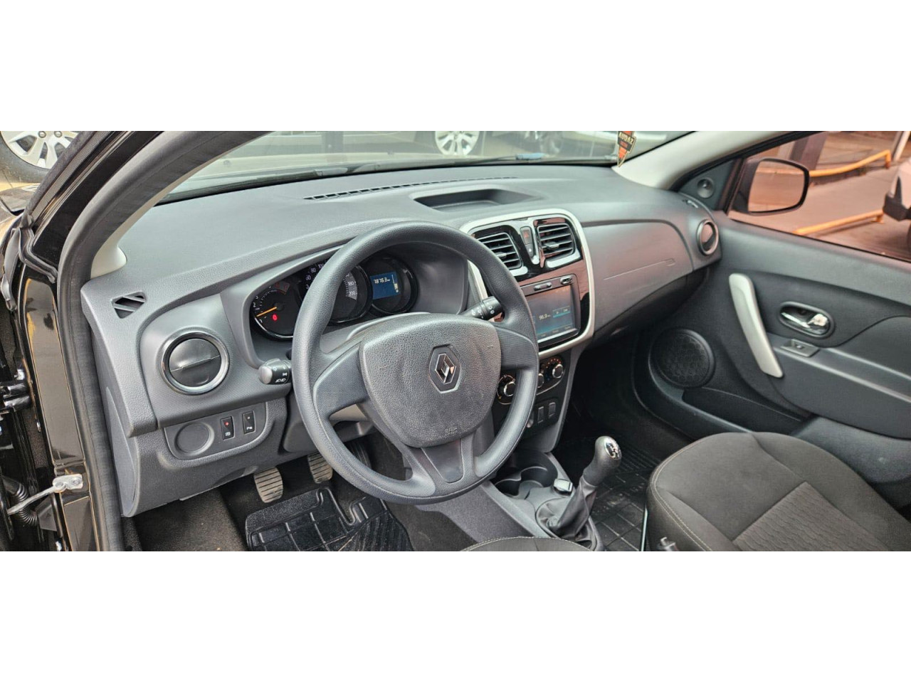 RENAULT Sandero 1.6 16V 4P FLEX SCE EXPRESSION