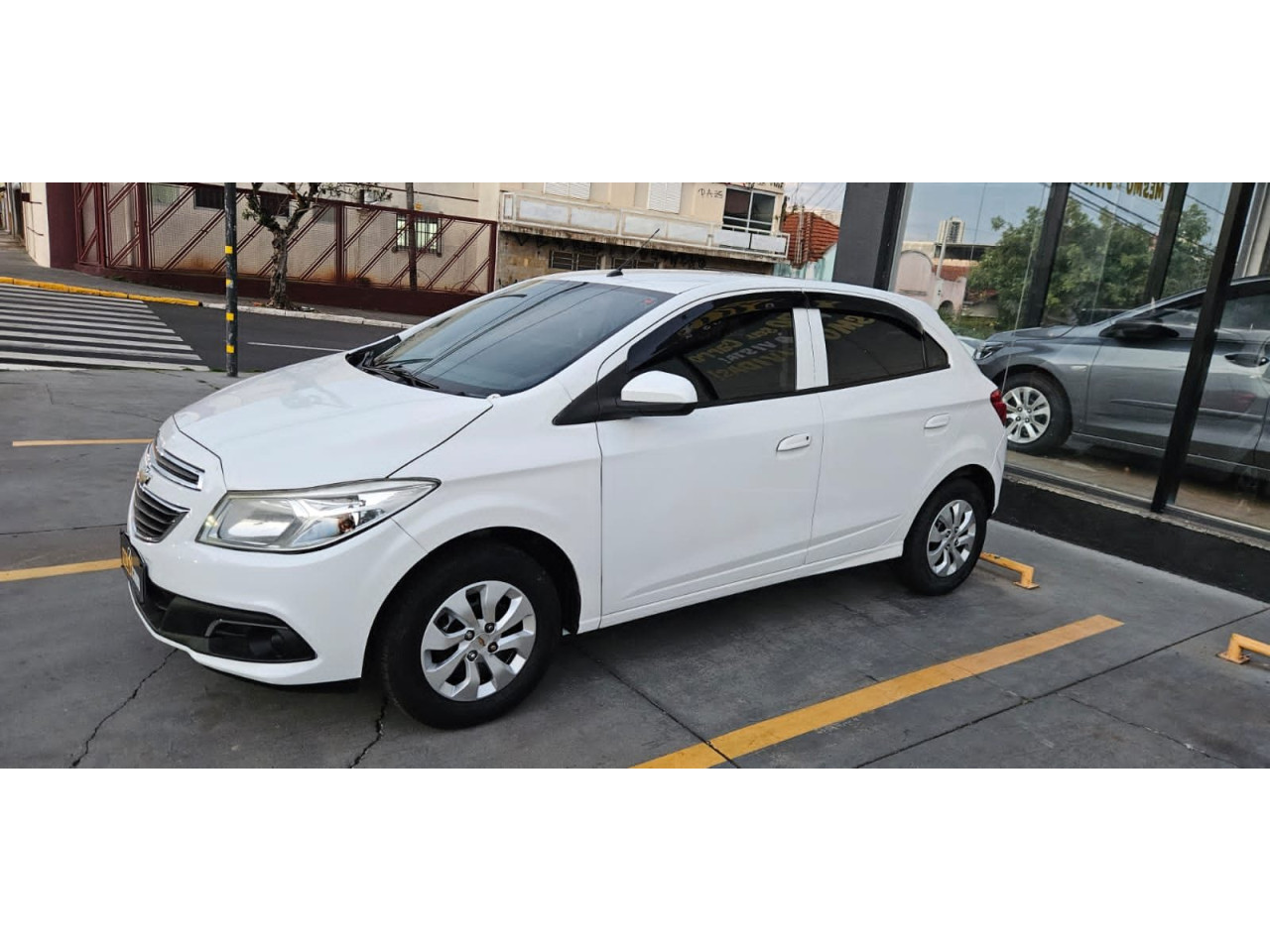 Onix Hatch 1.0 4P FLEX LT