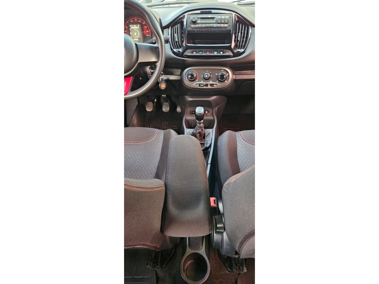 FIAT Uno 1.3 4P SPORTING FLEX