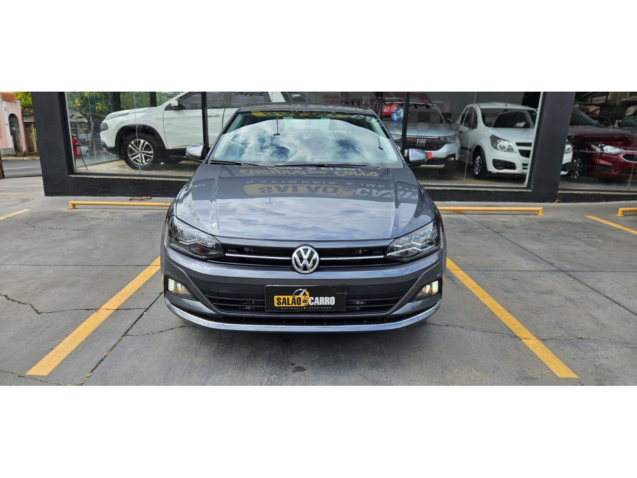 Virtus 1.0 4P 200 TSI FLEX HIGHLINE AUTOMÁTICO