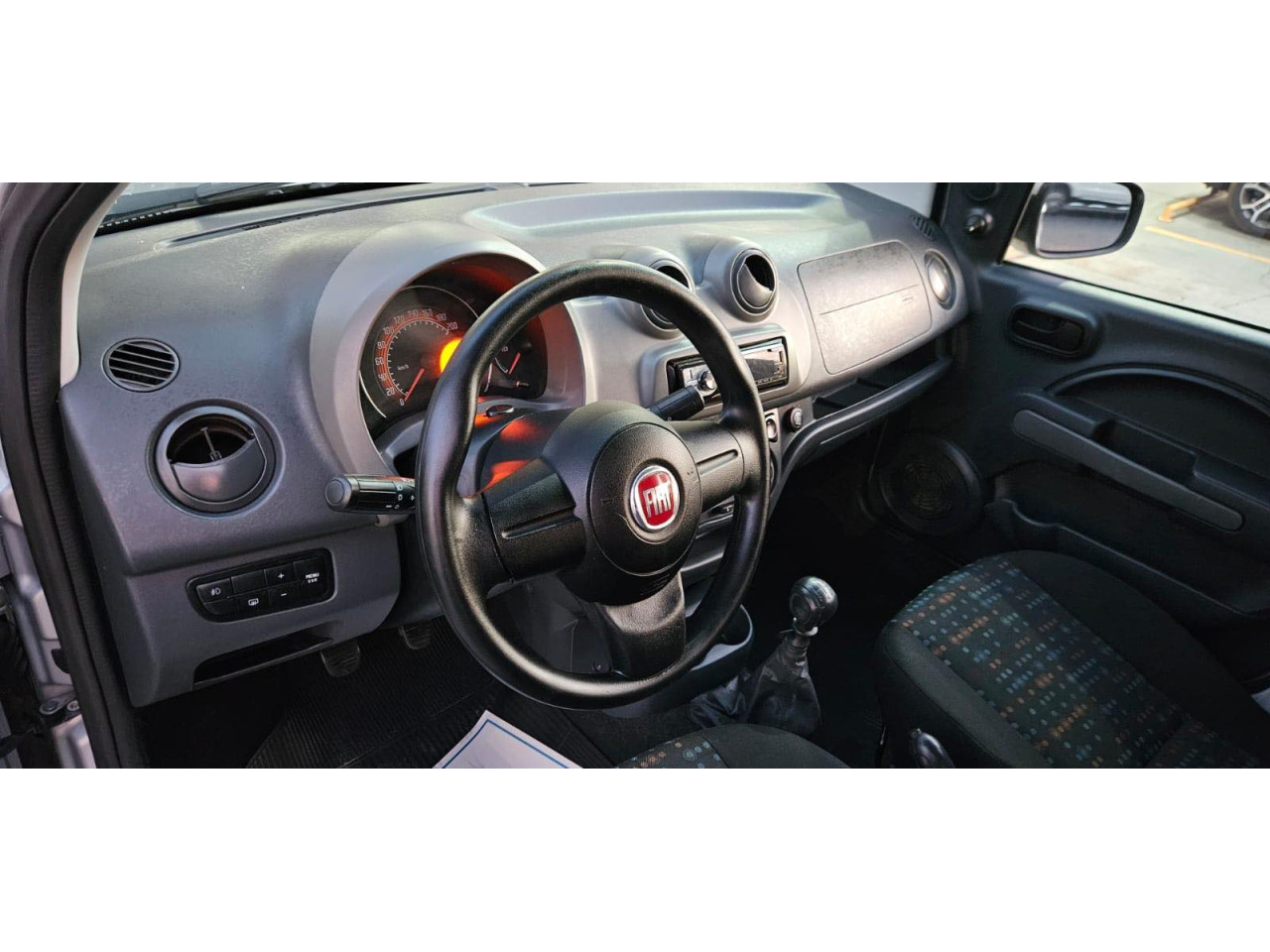 FIAT Uno 1.0 4P FLEX FIRE VIVACE