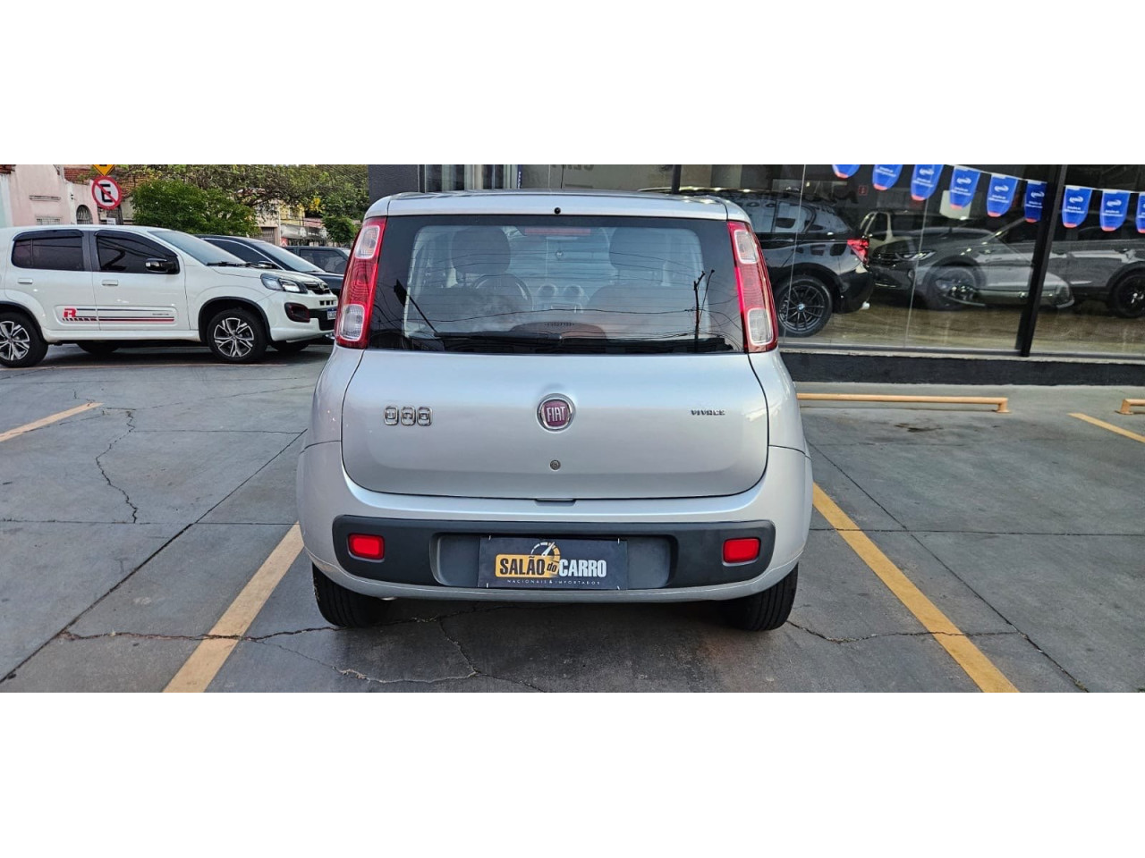 FIAT Uno 1.0 4P FLEX FIRE VIVACE