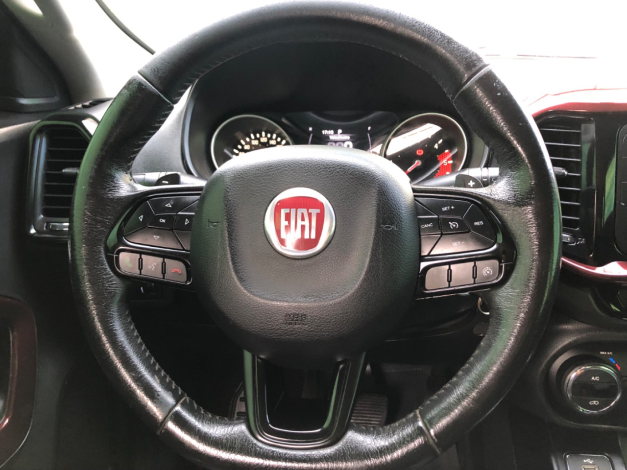 Toro 2.0 16V 4P 4WD FREEDOM TURBO DIESEL  AUTOMÁTICO