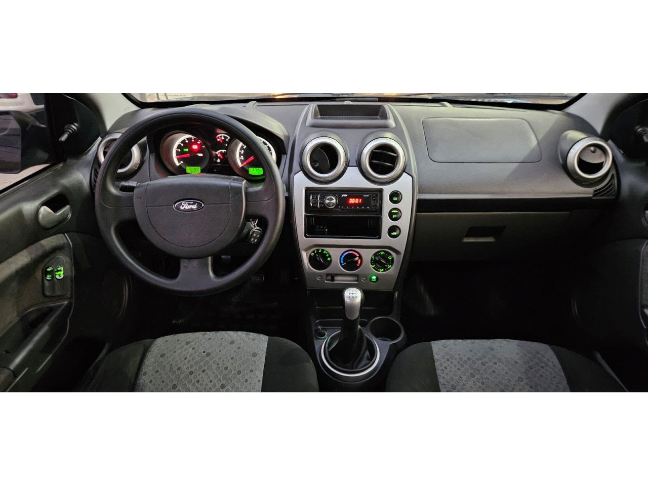 FORD Fiesta Hatch 1.6 4P CLASS FLEX