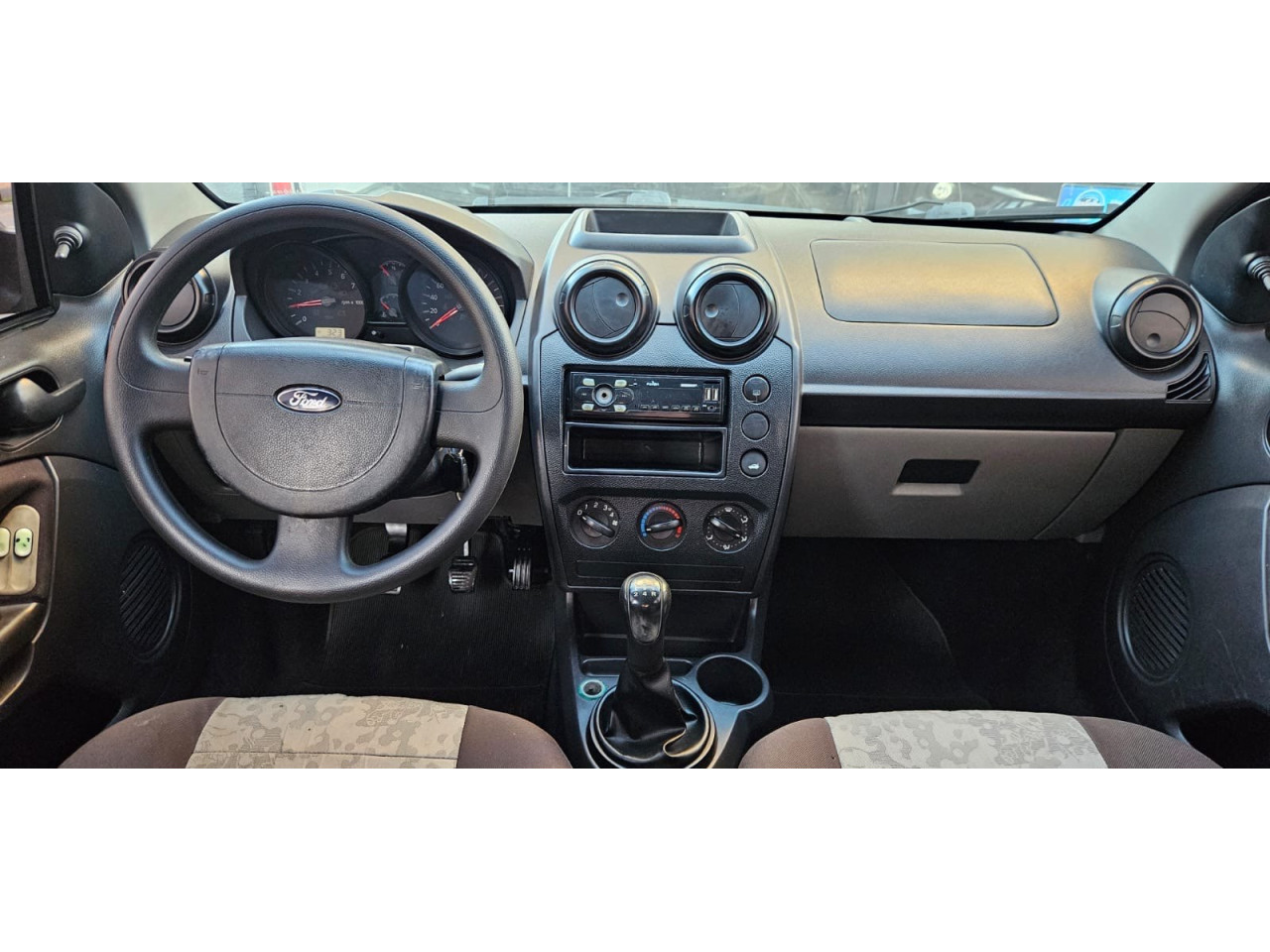 FORD Fiesta Sedan 1.6 4P CLASS FLEX