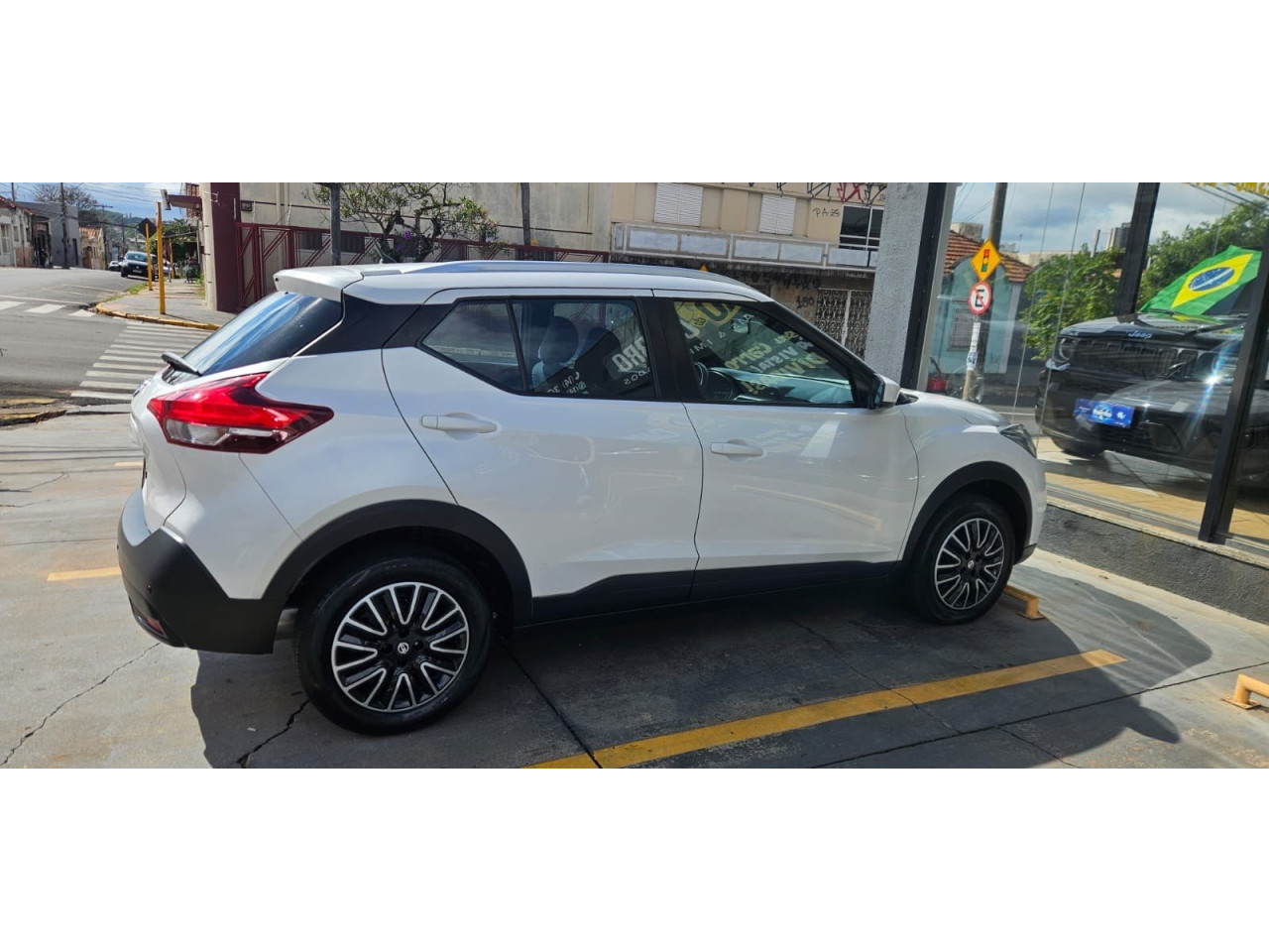 NISSAN Kicks 1.6 16V 4P FLEXSTART S DIRECT X-TRONIC AUTOMÁTICO CVT
