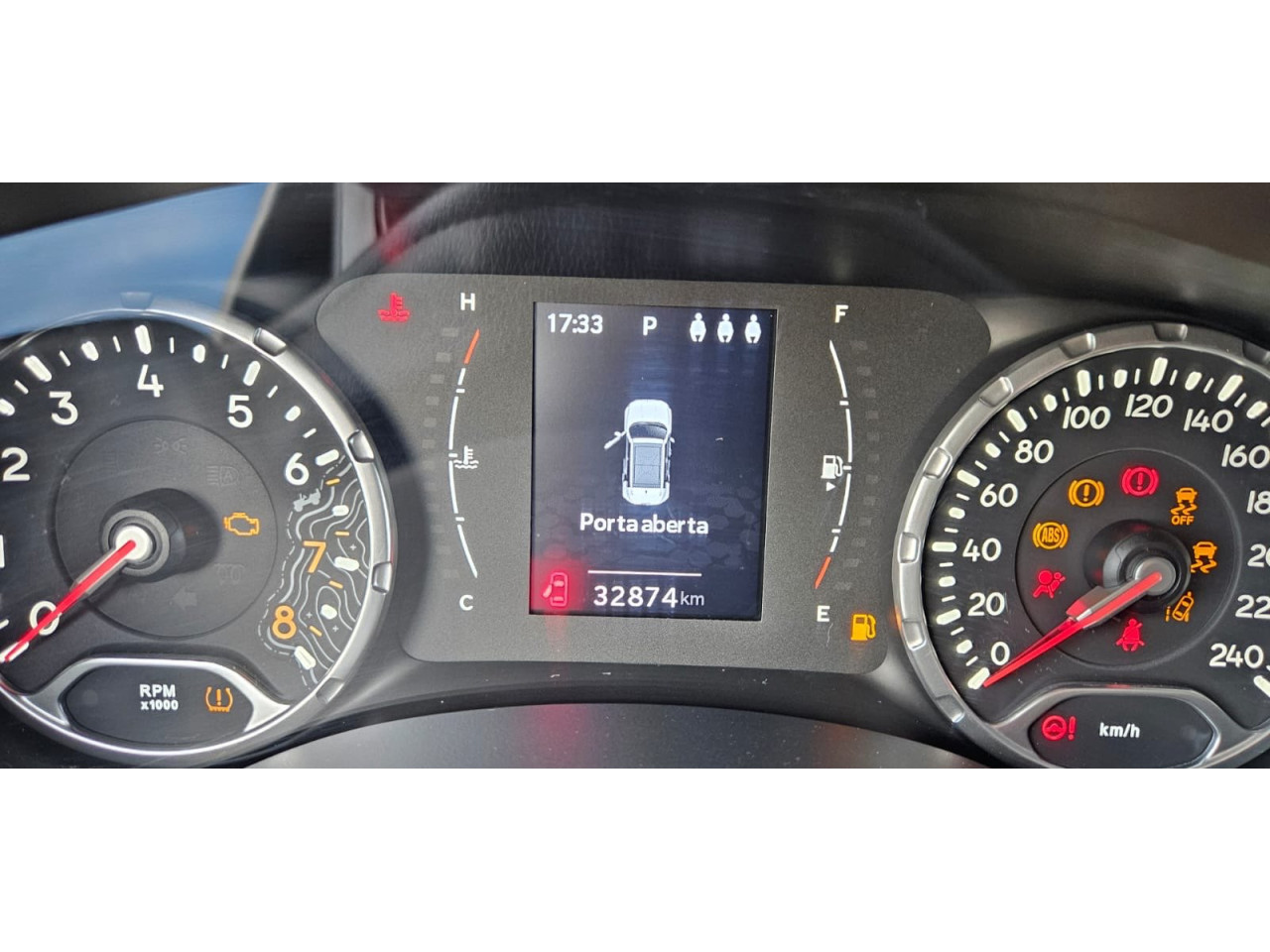 JEEP Renegade 1.3 16V 4P FLEX T270 SPORT TURBO AUTOMÁTICO