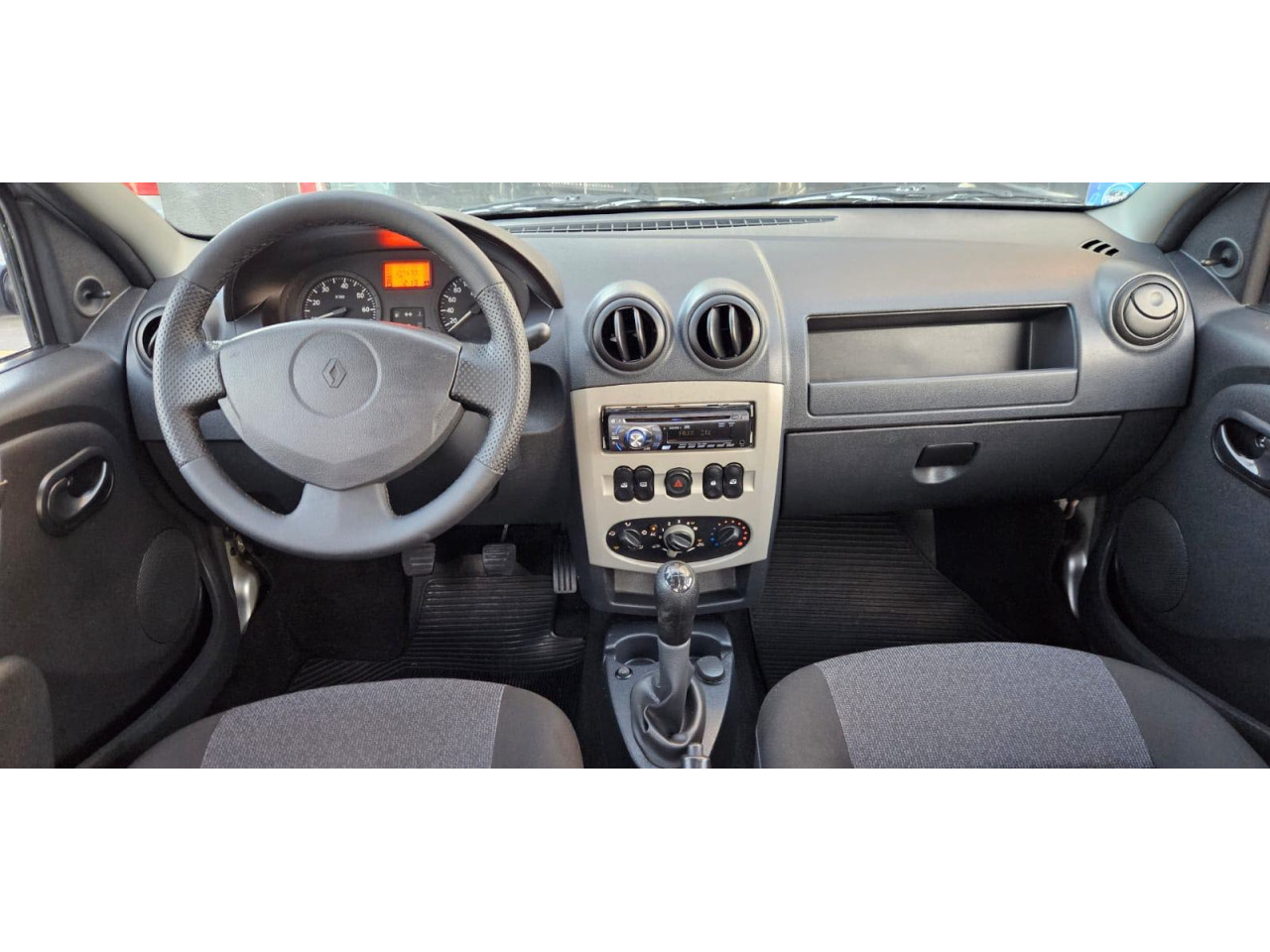 RENAULT Logan 1.6 16V 4P FLEX EXPRESSION