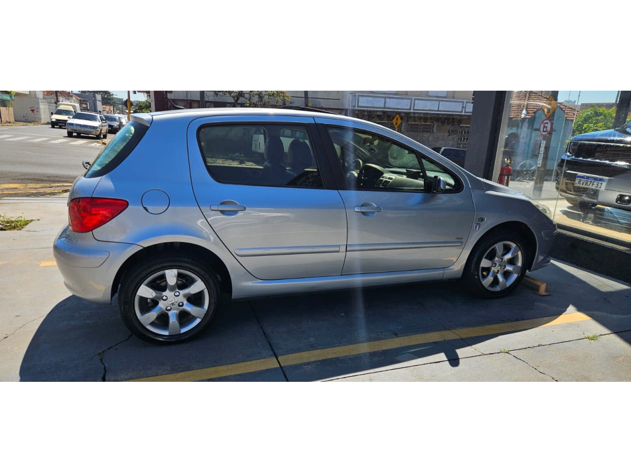 PEUGEOT 307 Hatch 1.6 4P PRESENCE