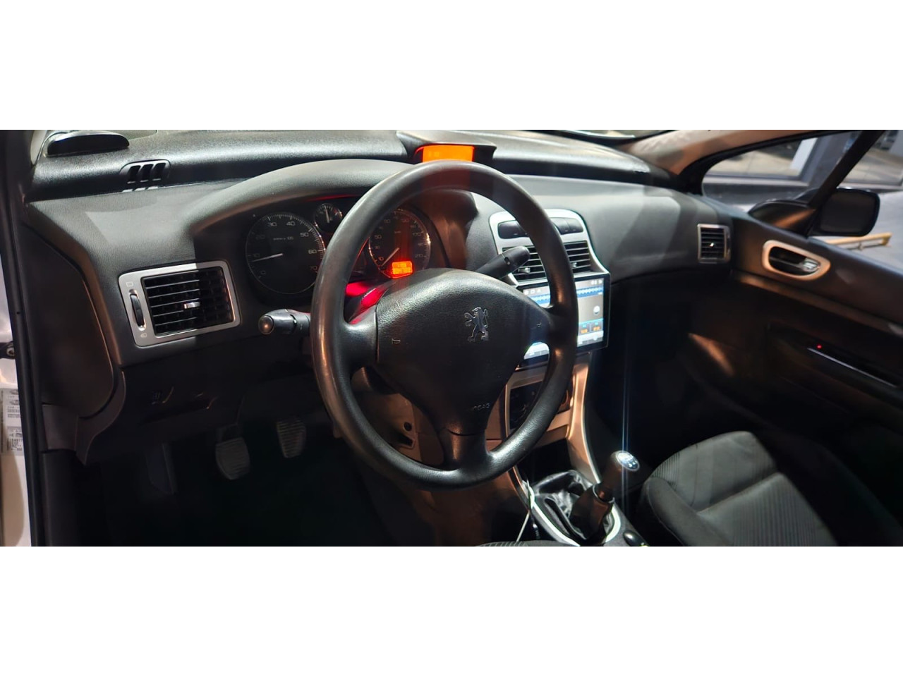 PEUGEOT 307 Hatch 1.6 16V 4P PRESENCE