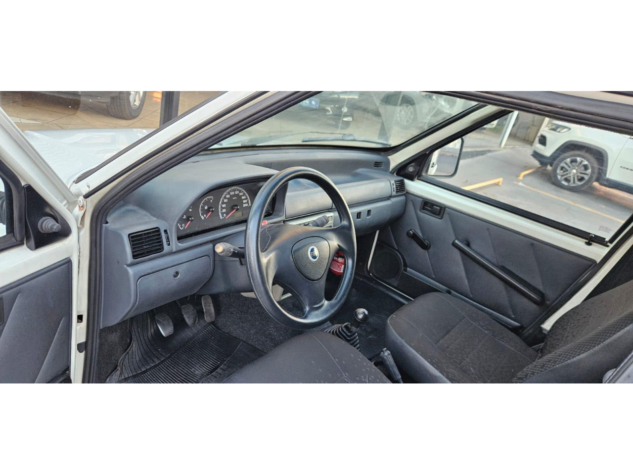 FIAT Fiorino Furgão 1.3 FLEX