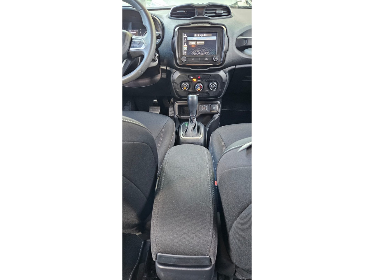 JEEP Renegade 1.3 16V 4P FLEX T270 SPORT TURBO AUTOMÁTICO