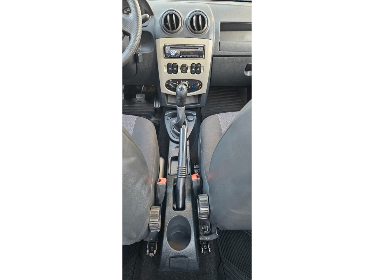 RENAULT Logan 1.6 16V 4P FLEX EXPRESSION
