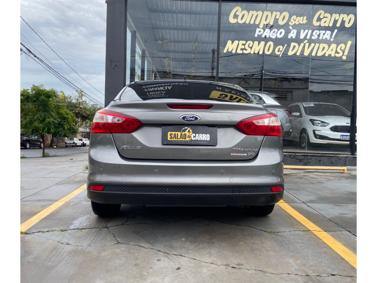 FORD Focus Sedan 2.0 16V 4P FLEX TITANIUM POWERSHIFT AUTOMÁTICO