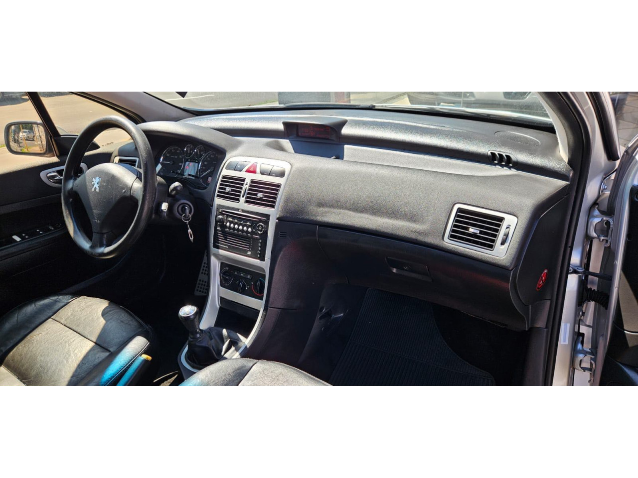 PEUGEOT 307 Hatch 1.6 4P PRESENCE