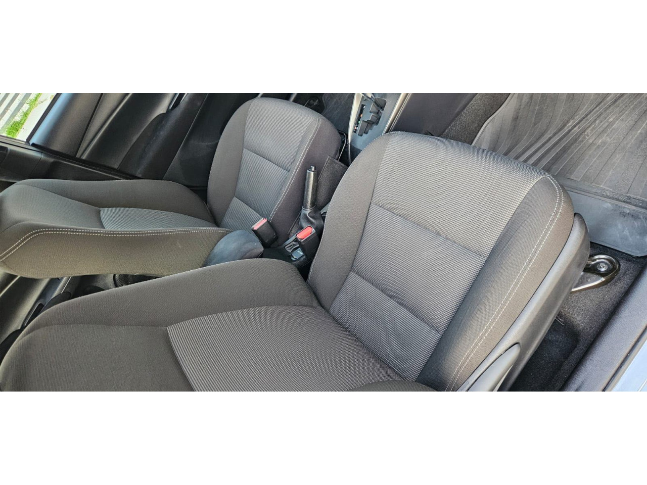 TOYOTA Yaris Hatch 1.5 16V 4P FLEX XL MULTIDRIVE AUTOMÁTICO CVT