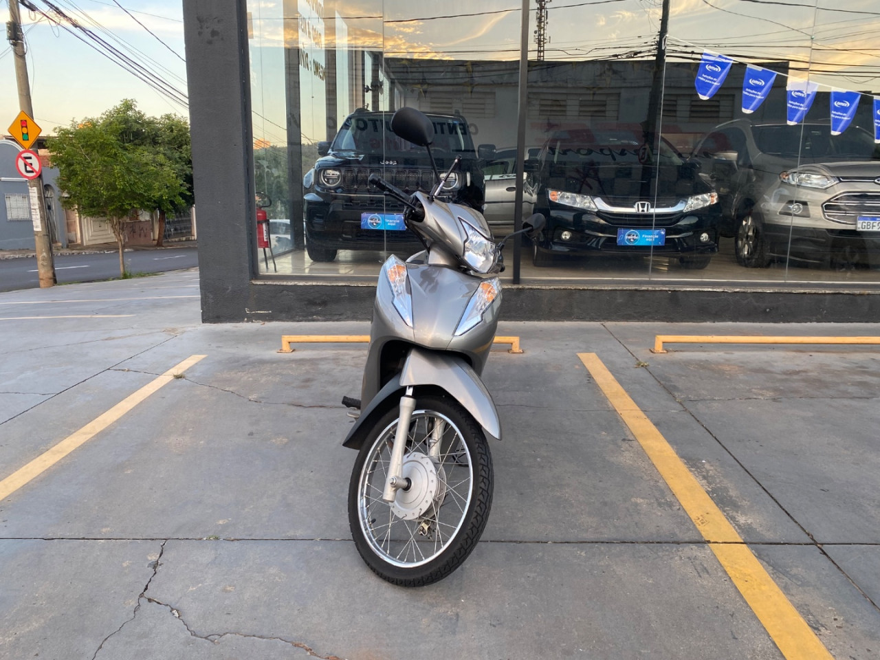 HONDA Biz 110 I Modelo sem Versão