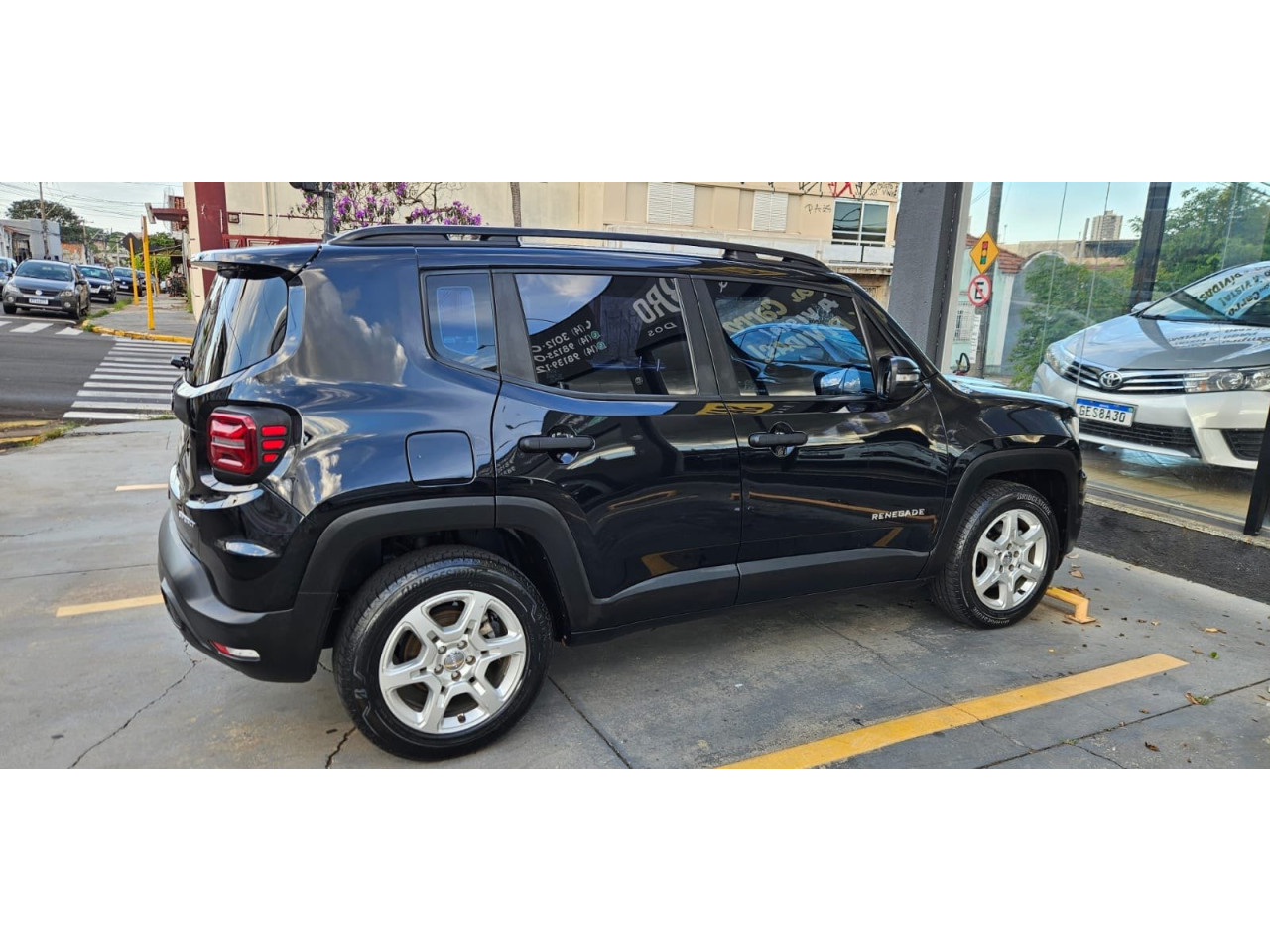 JEEP Renegade 1.3 16V 4P FLEX T270 SPORT TURBO AUTOMÁTICO