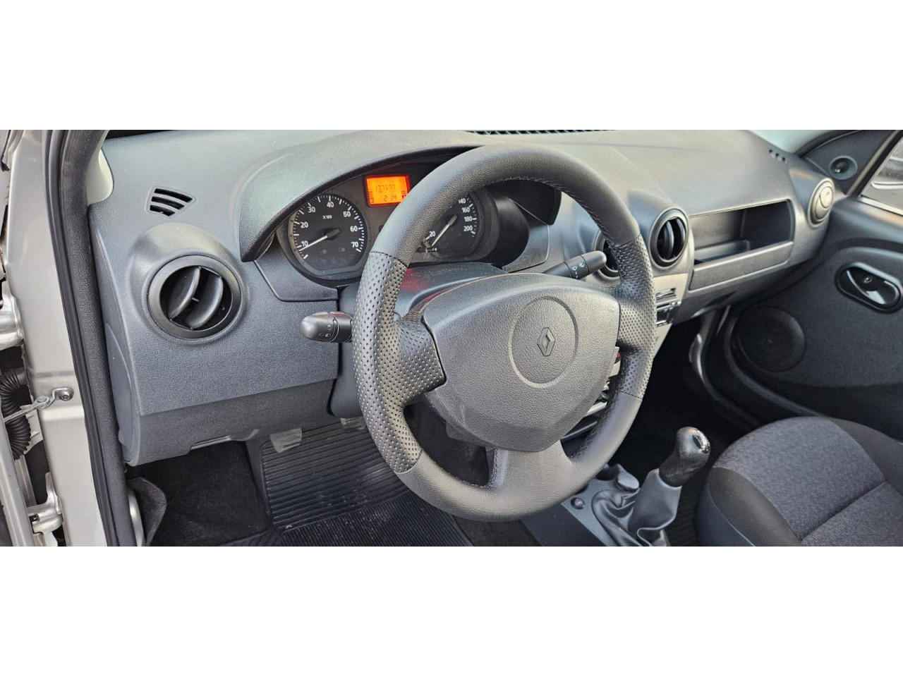RENAULT Logan 1.6 16V 4P FLEX EXPRESSION