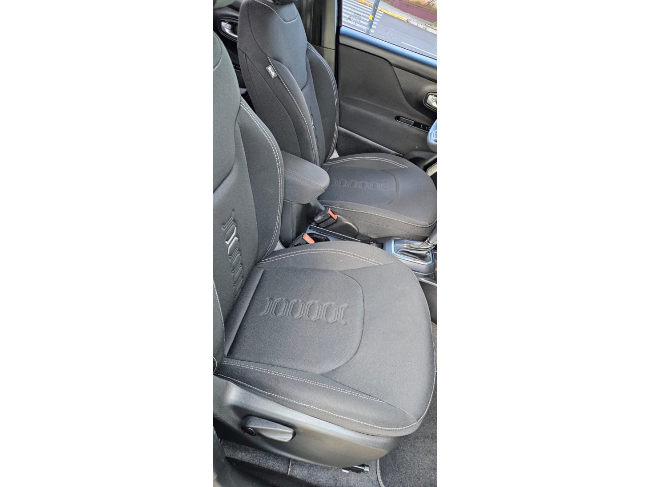 JEEP Renegade 1.3 16V 4P FLEX T270 SPORT TURBO AUTOMÁTICO