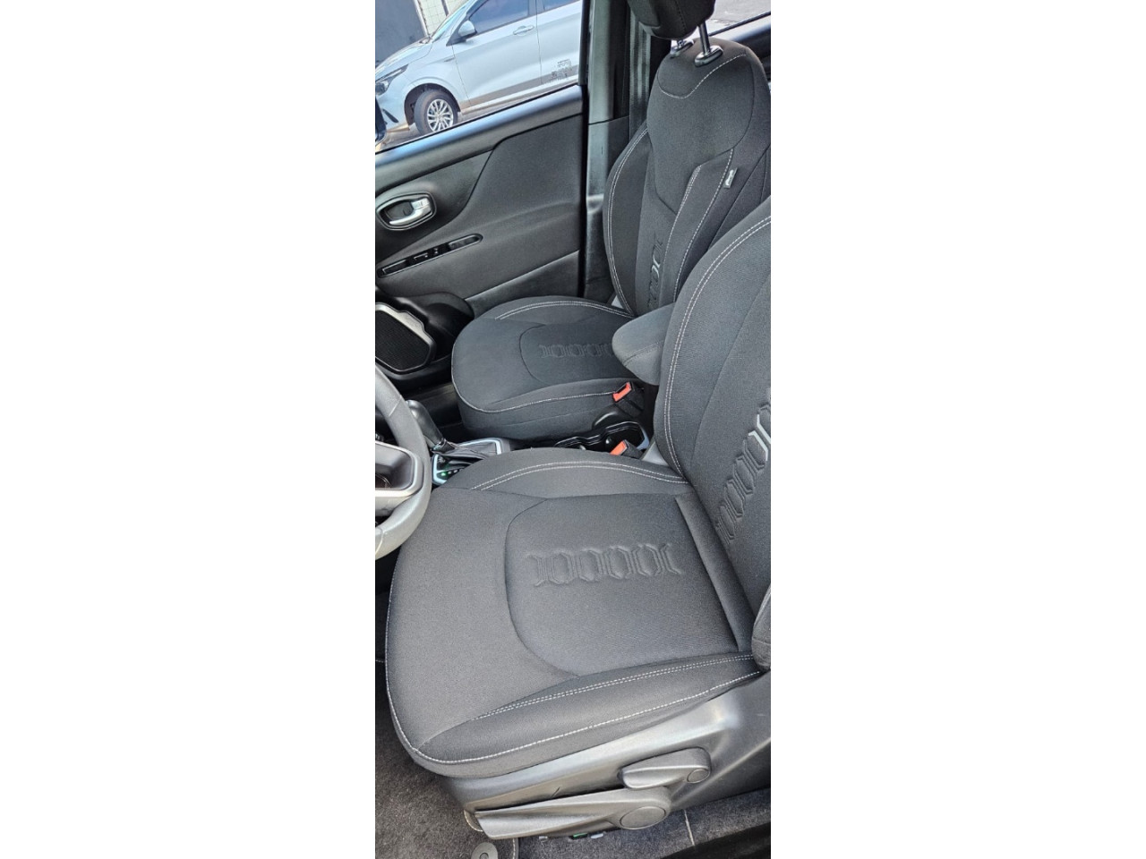 JEEP Renegade 1.3 16V 4P FLEX T270 SPORT TURBO AUTOMÁTICO