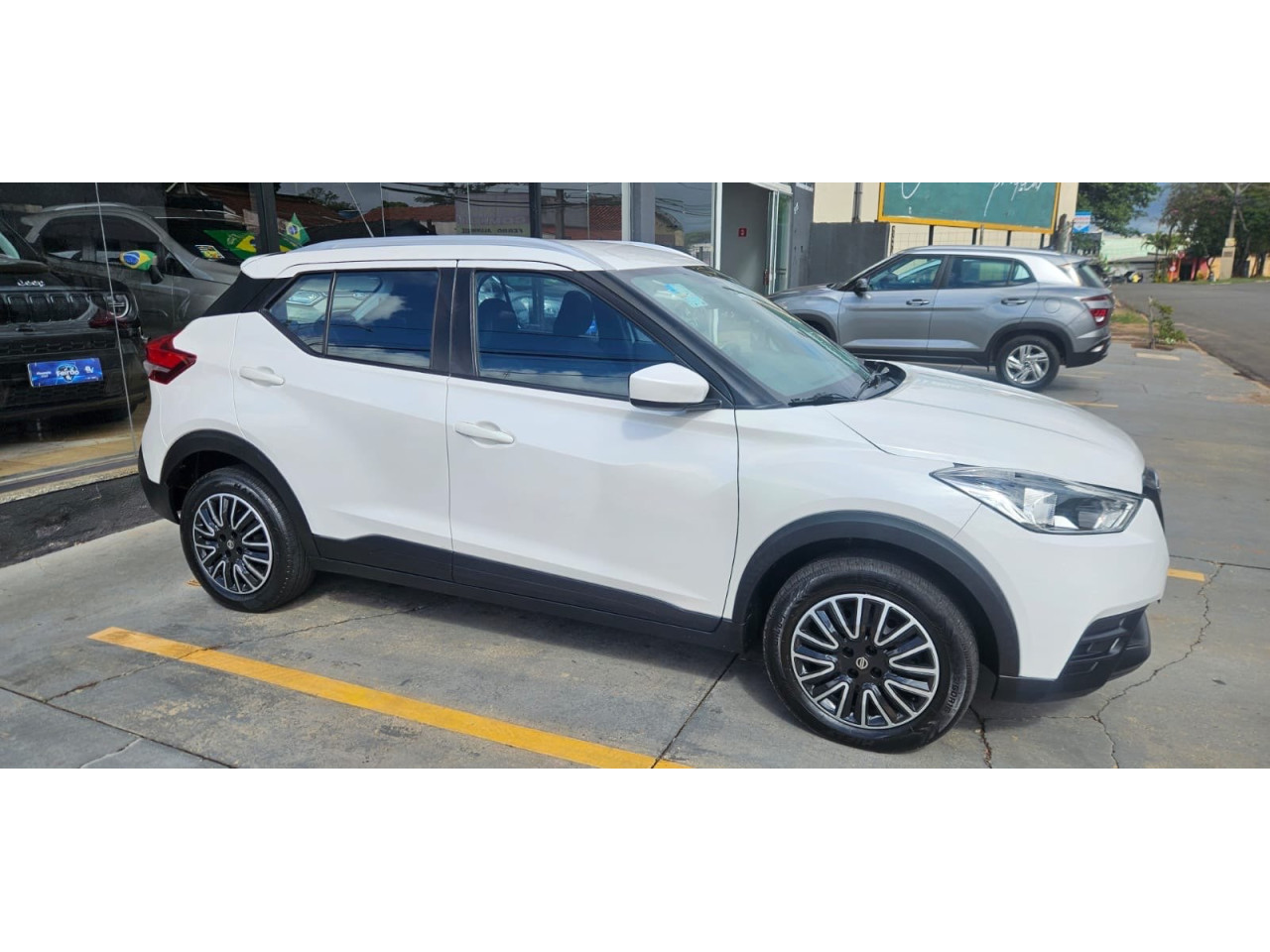 NISSAN Kicks 1.6 16V 4P FLEXSTART S DIRECT X-TRONIC AUTOMÁTICO CVT