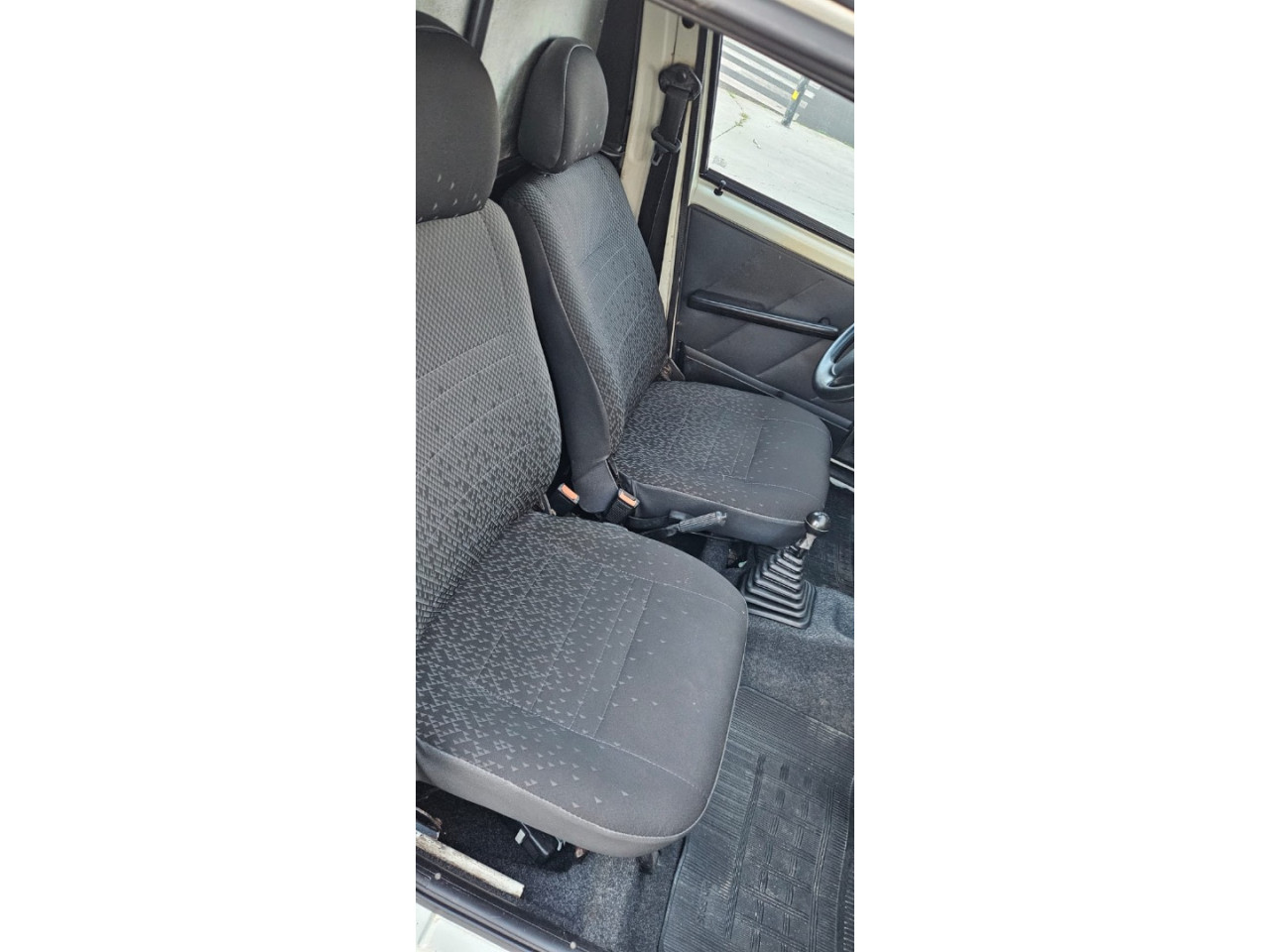FIAT Fiorino Furgão 1.3 FLEX