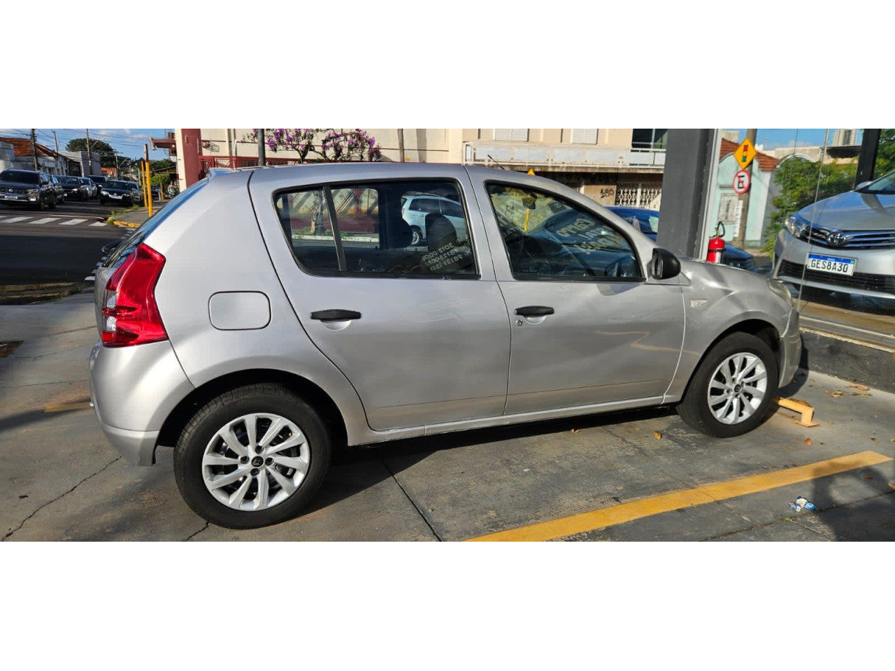 RENAULT Sandero 1.0 12V 4P FLEX SCE AUTHENTIQUE