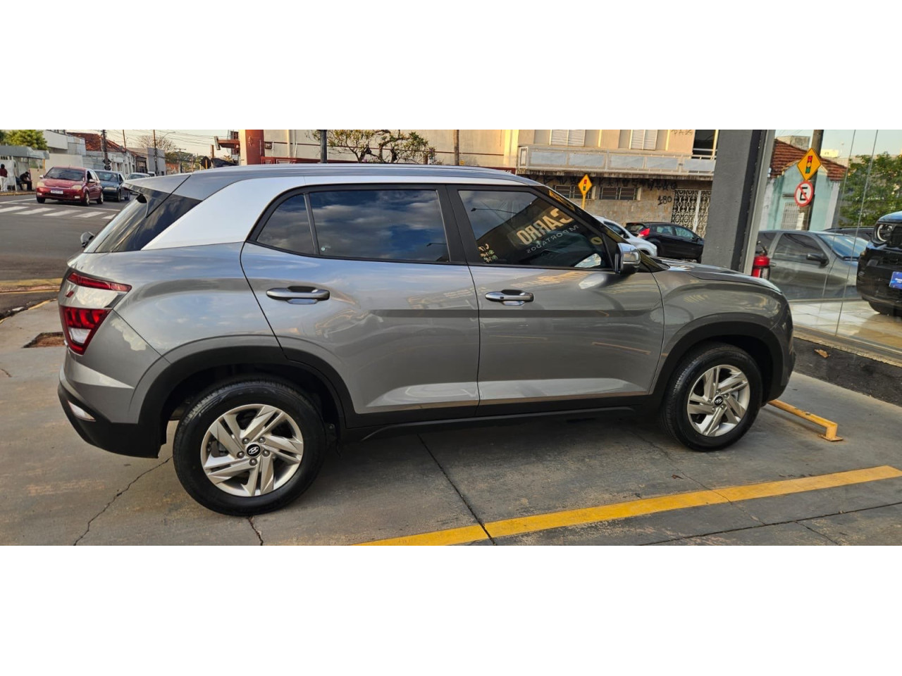 HYUNDAI Creta 1.0 12V 4P FLEX TGDI TURBO COMFORT AUTOMÁTICO