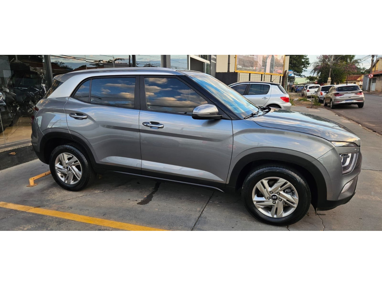 HYUNDAI Creta 1.0 12V 4P FLEX TGDI TURBO COMFORT AUTOMÁTICO