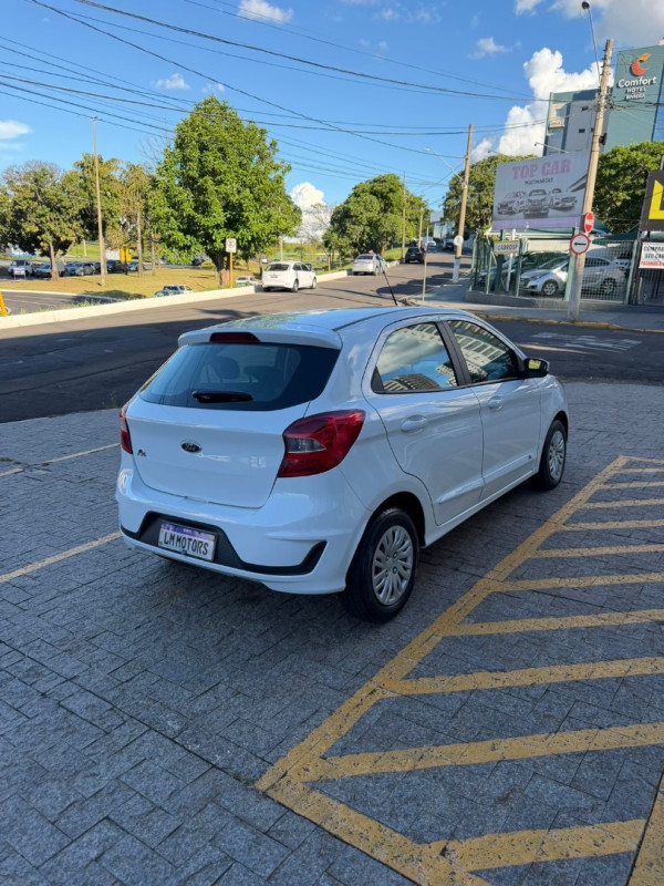 FORD KA 1.0 SE/SE PLUS TIVCT FLEX 5P