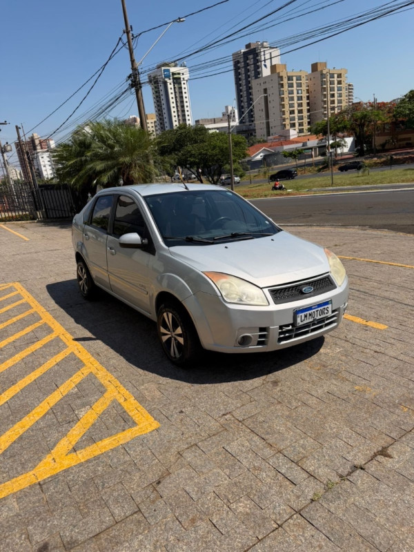 FORD FIESTA SED. 1.6 8V FLEX 4P