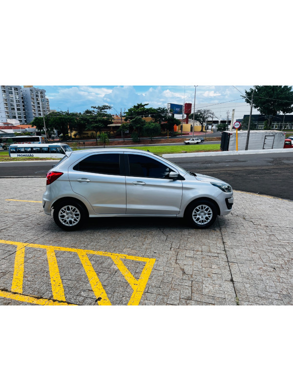 FORD KA 1.0 SE/SE PLUS TIVCT FLEX 5P