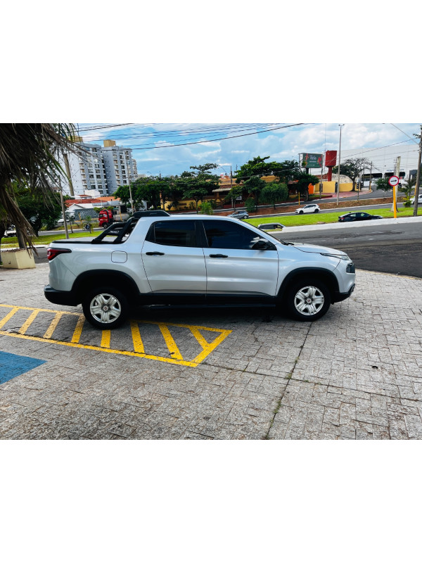 FIAT Toro FREEDOM 1.8 16V FLEX AUT.