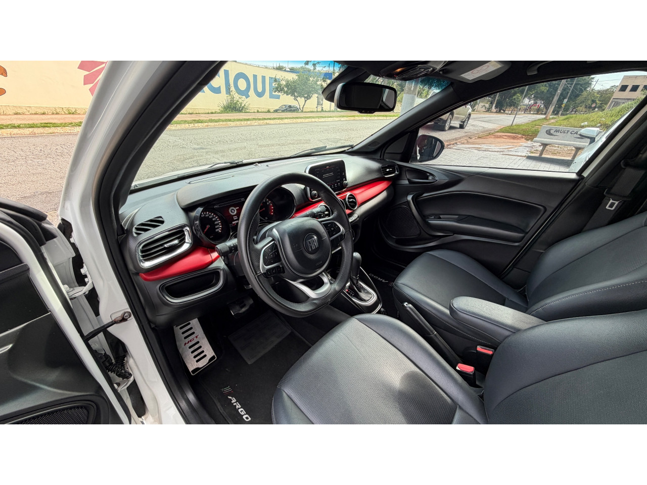 Argo 1.8 4P FLEX E.TORQ HGT AUTOMÁTICO