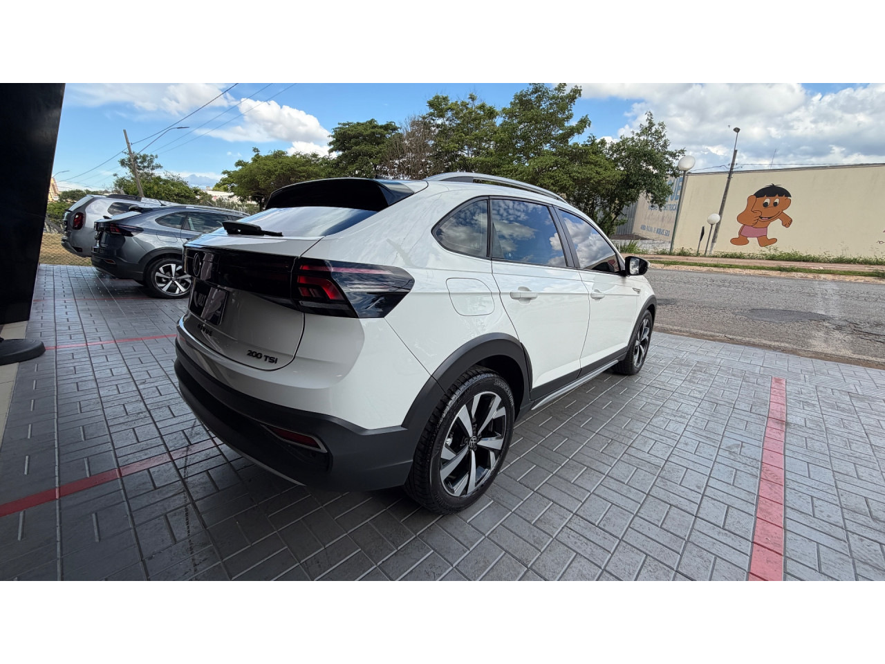 Nivus 1.0 4P FLEX 200 TSI HIGHLINE AUTOMÁTICO