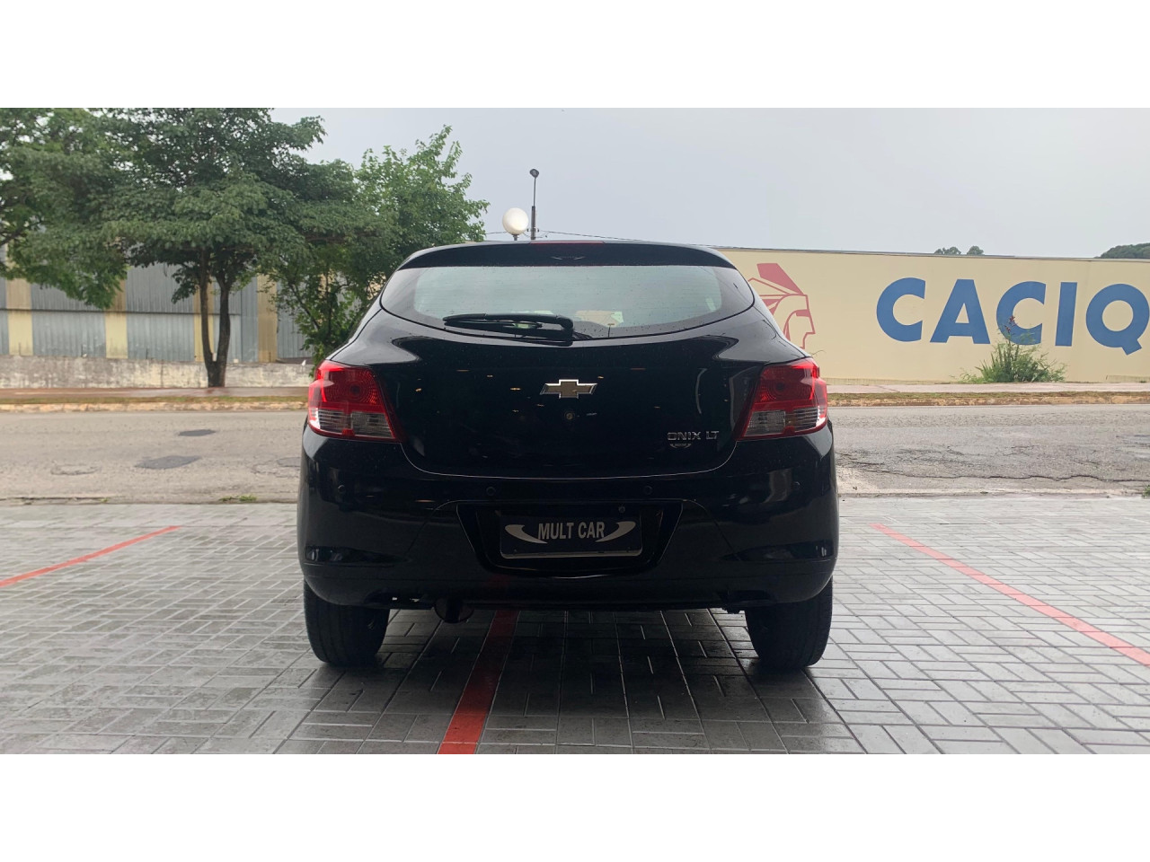 Onix Hatch 1.0 4P FLEX LT