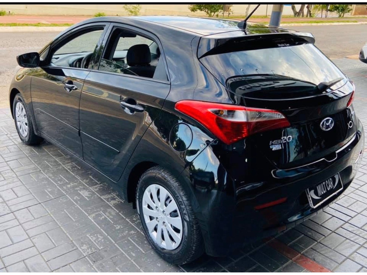 HB 20 Hatch 1.0 12V 4P FLEX COMFORT