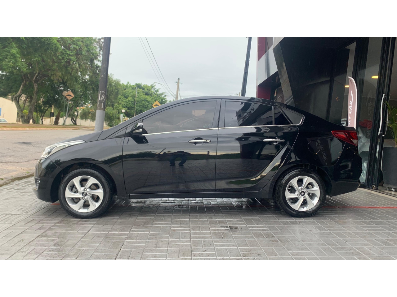 HB 20 Sedan 1.6 16V 4P FLEX PREMIUM AUTOMÁTICO